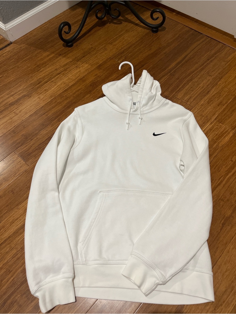 Nike White Men's Pullover Hoodie with Black Swoosh